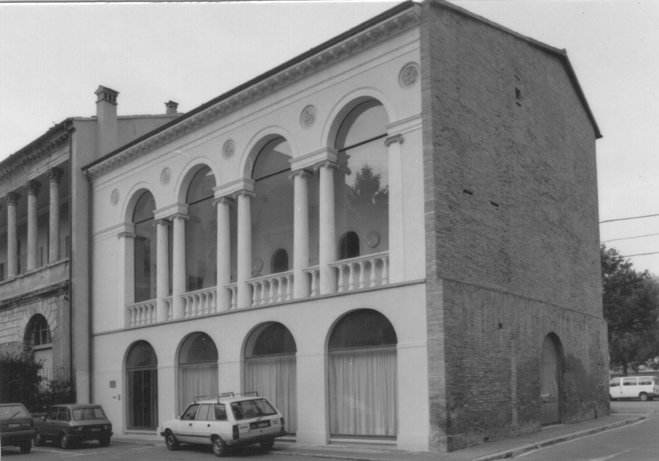 Attergato Palazzo Ghetti