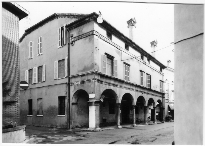 Casa Chigi