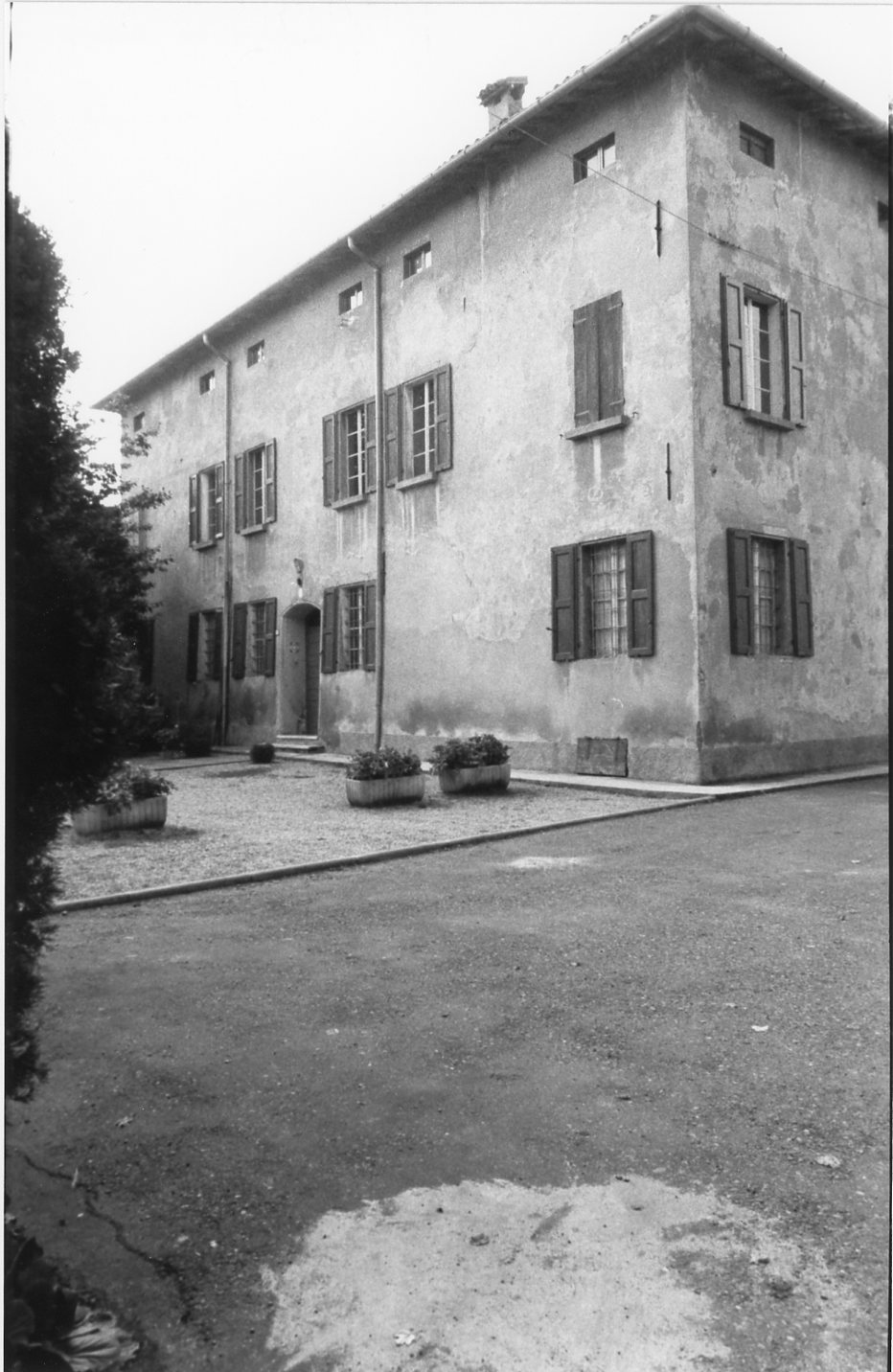 Canonica della chiesa della Natività di Maria Vergine e annessi