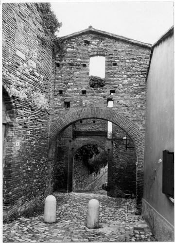 Porta Cervese