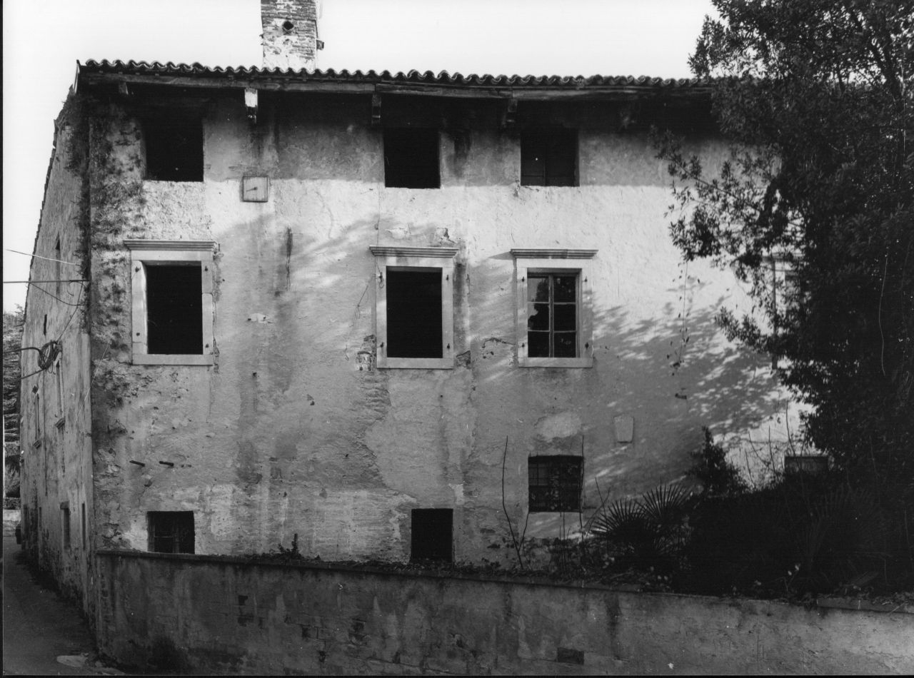 palazzina, plurifamilliare