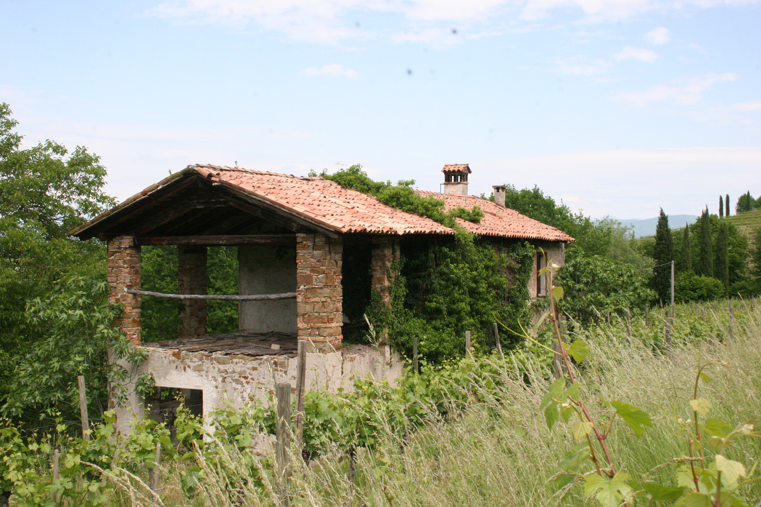 casa rurale in linea, isolata