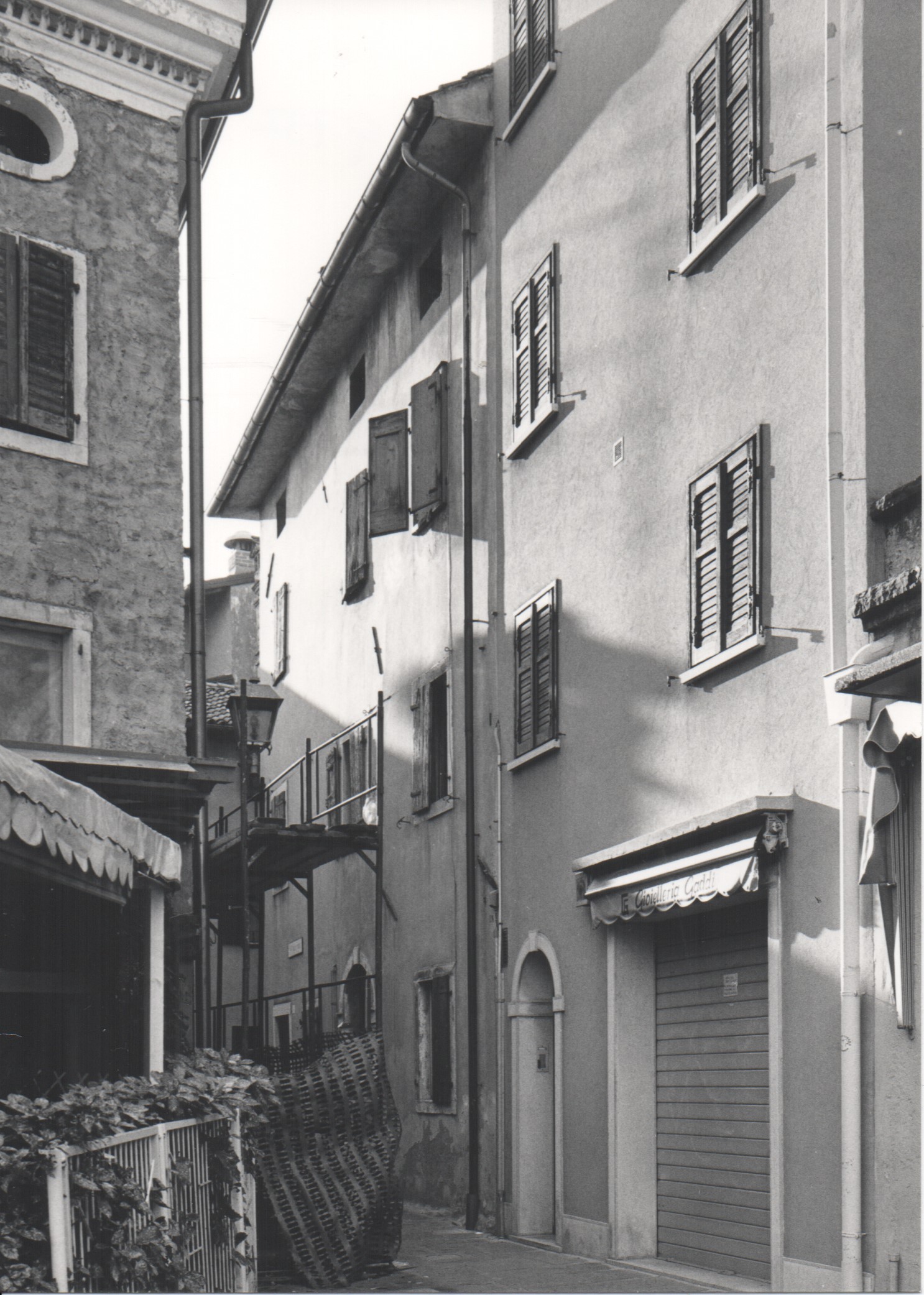 casa, a blocco, in linea