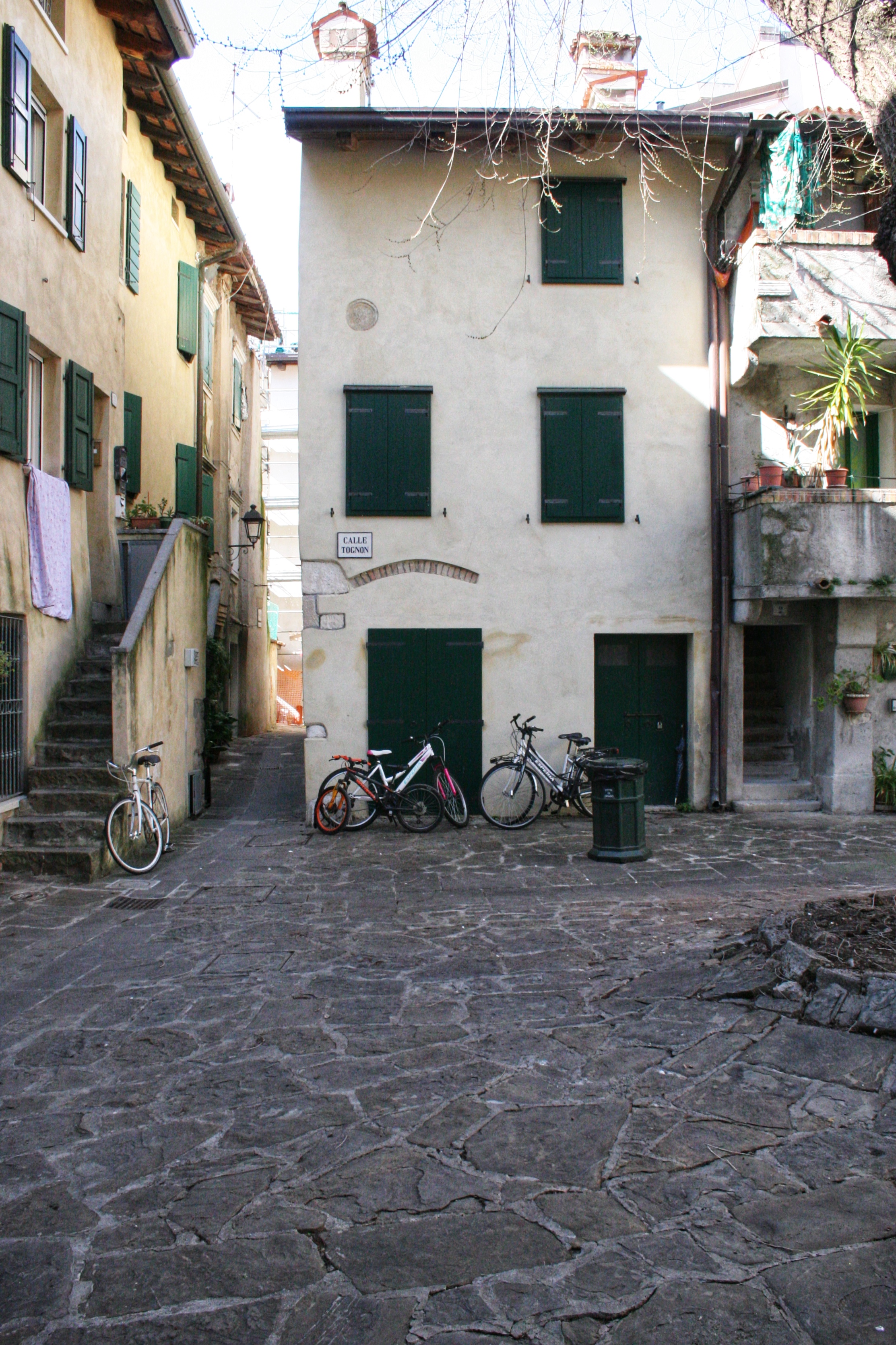 casa, a blocco, in linea
