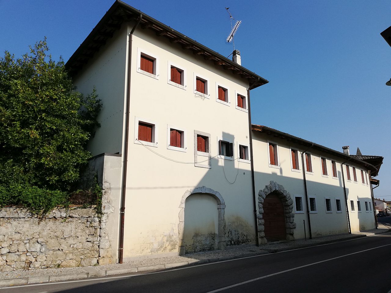 palazzina, plurifamilliare
