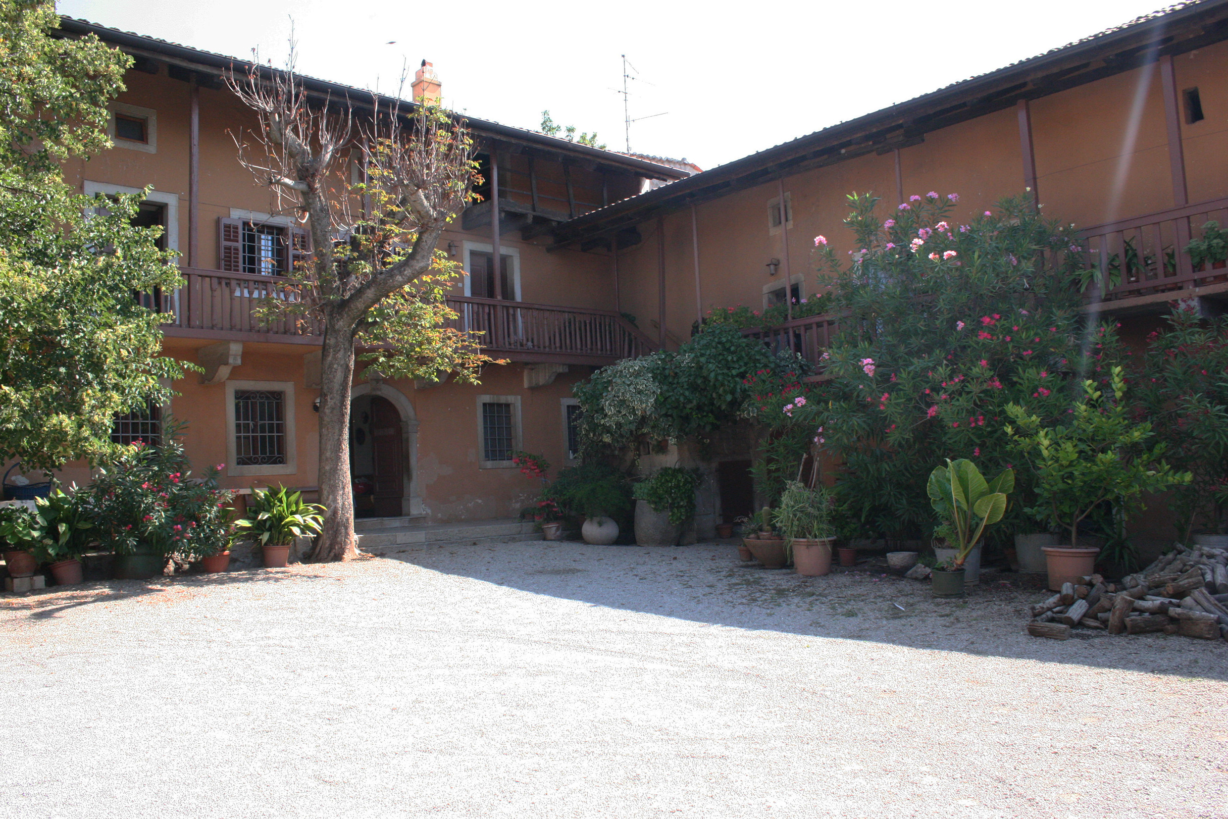 casa rurale a corte