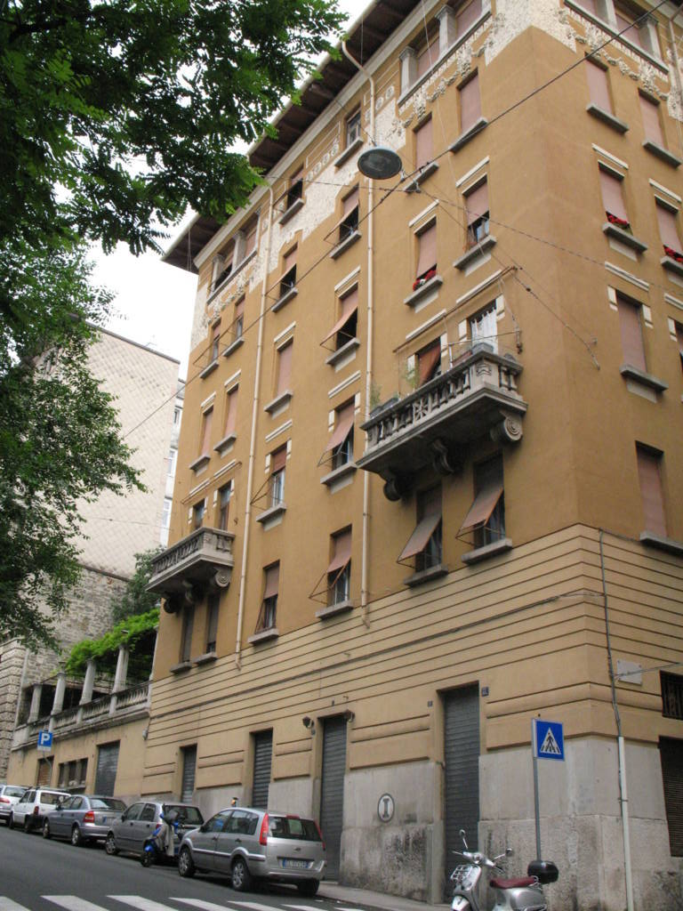 casa, plurifamiliare
