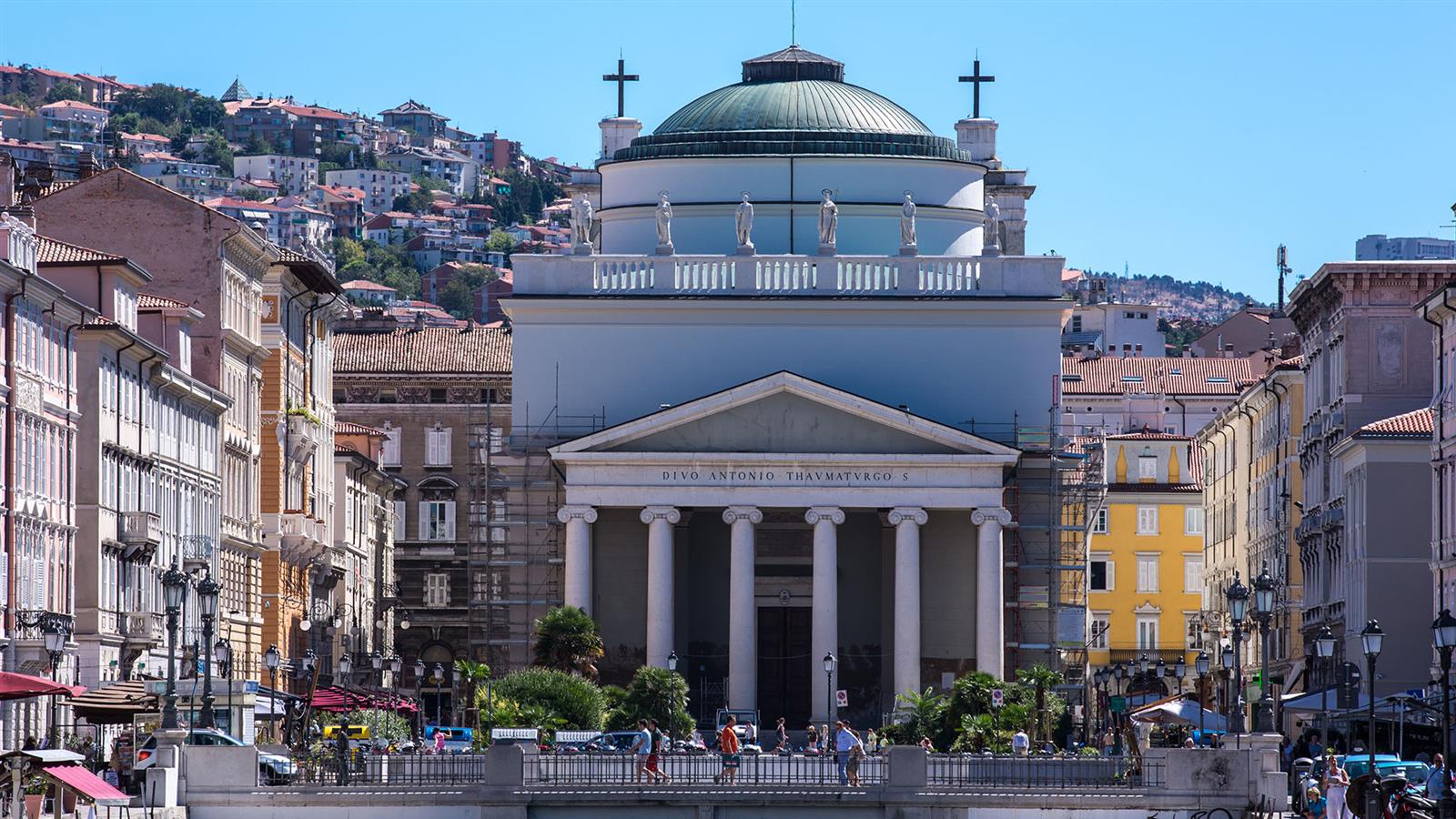 chiesa, Chiesa di S. Antonio Taumaturgo