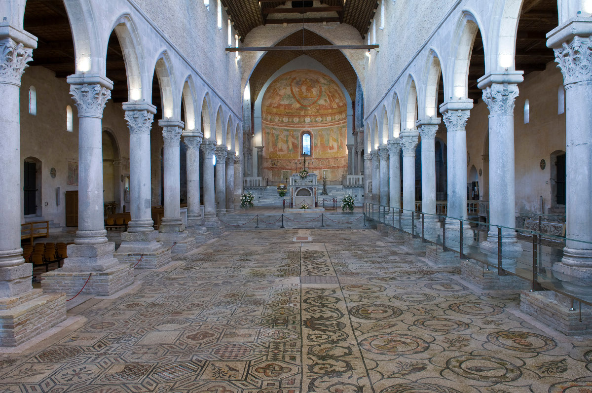 Basilica di Santa Maria Assunta, Chiesa dei Pagani
