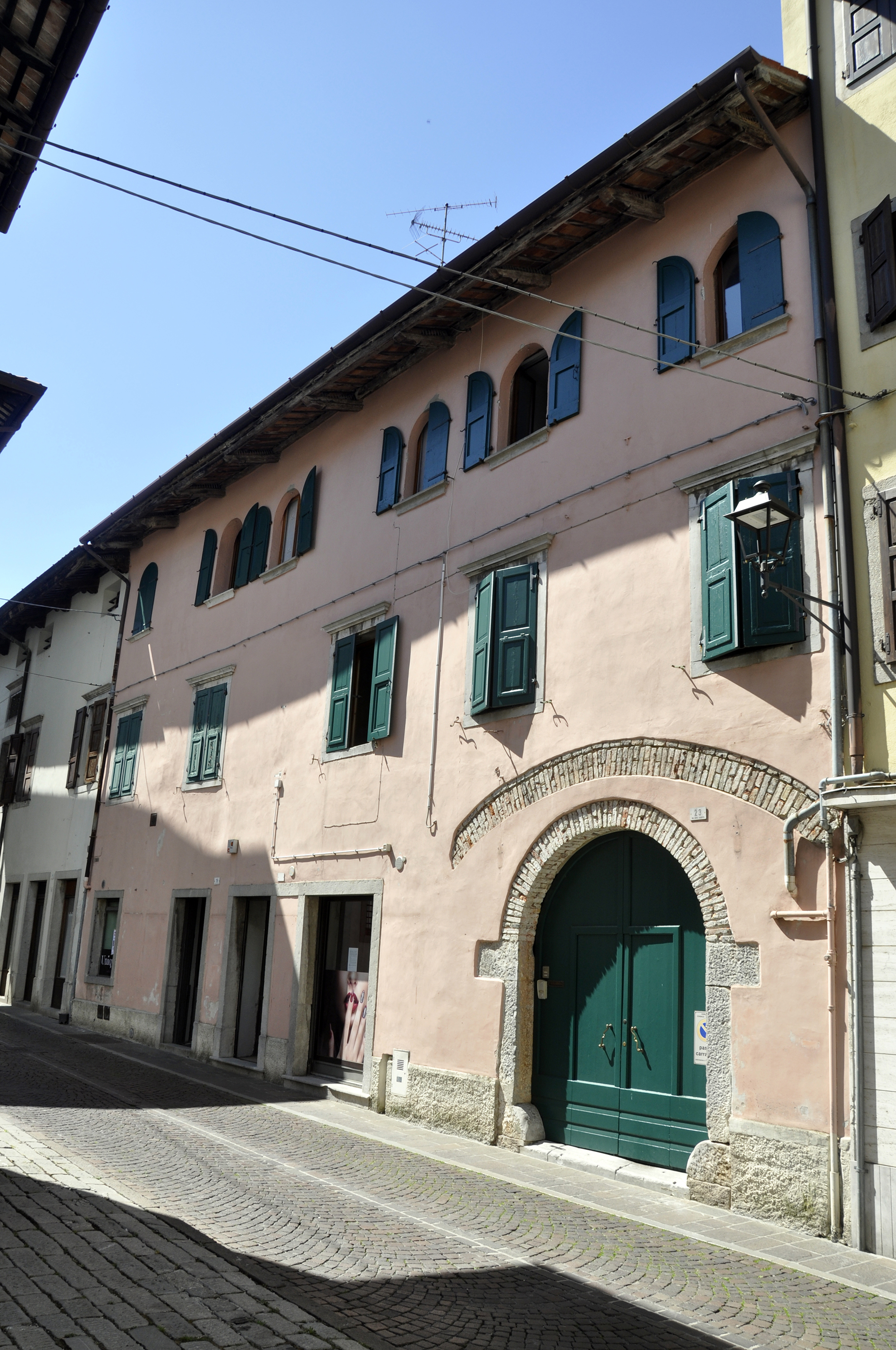 Casa Cirant