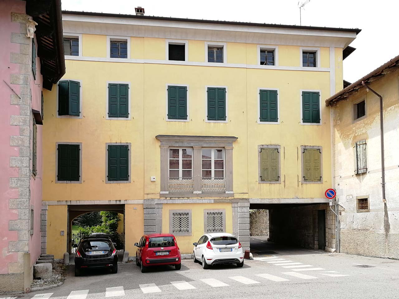 Casa Asquini con parco e chiesetta dei Ss. Antonio e Nicolò