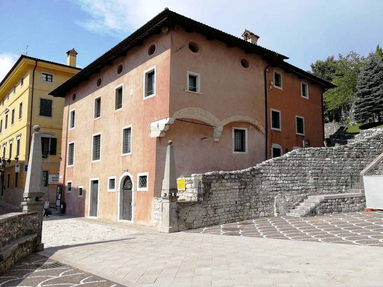 Immobile sito in Via Basilio Brollo