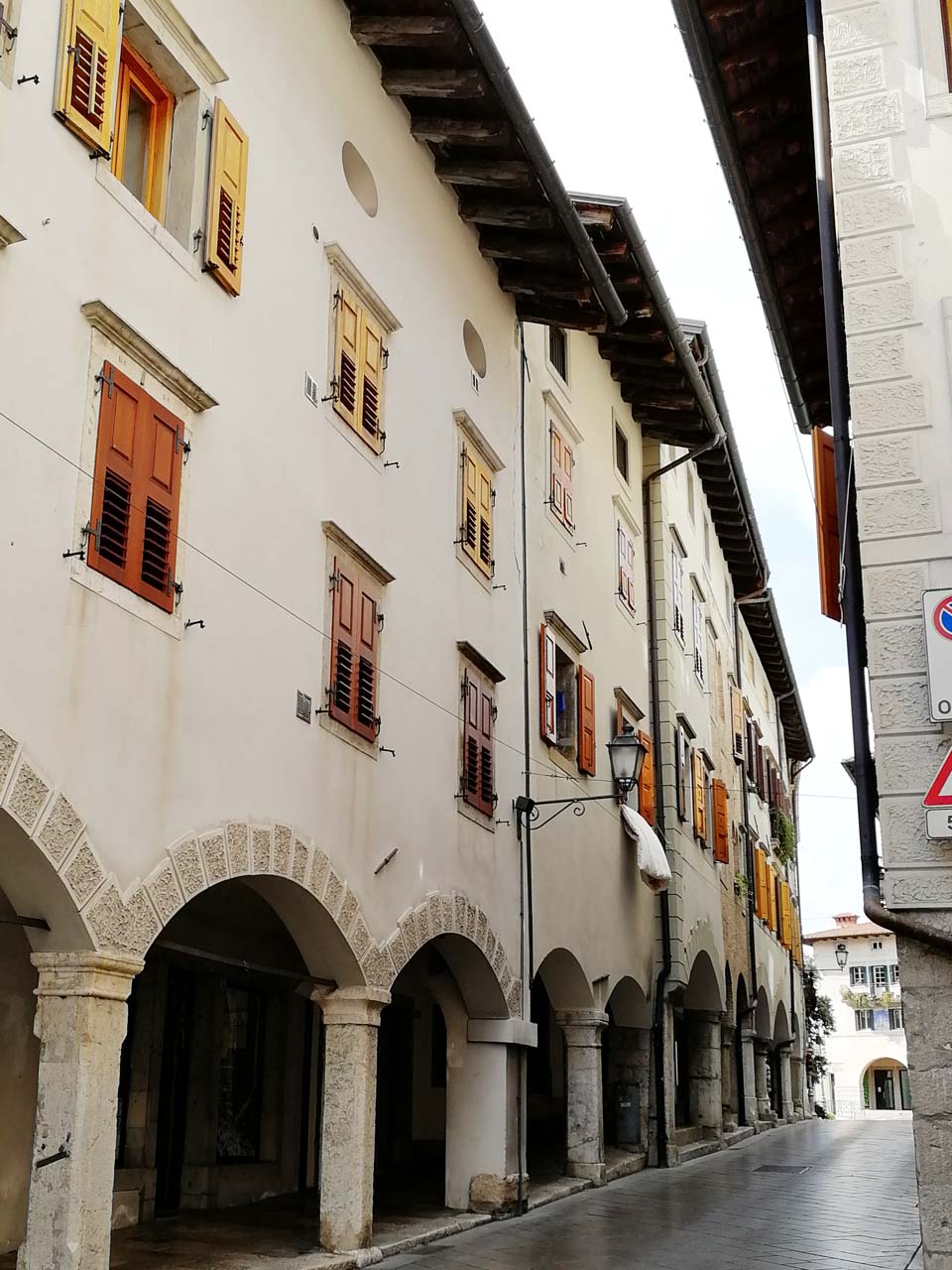 Immobile sito in Via Bini 16, 18