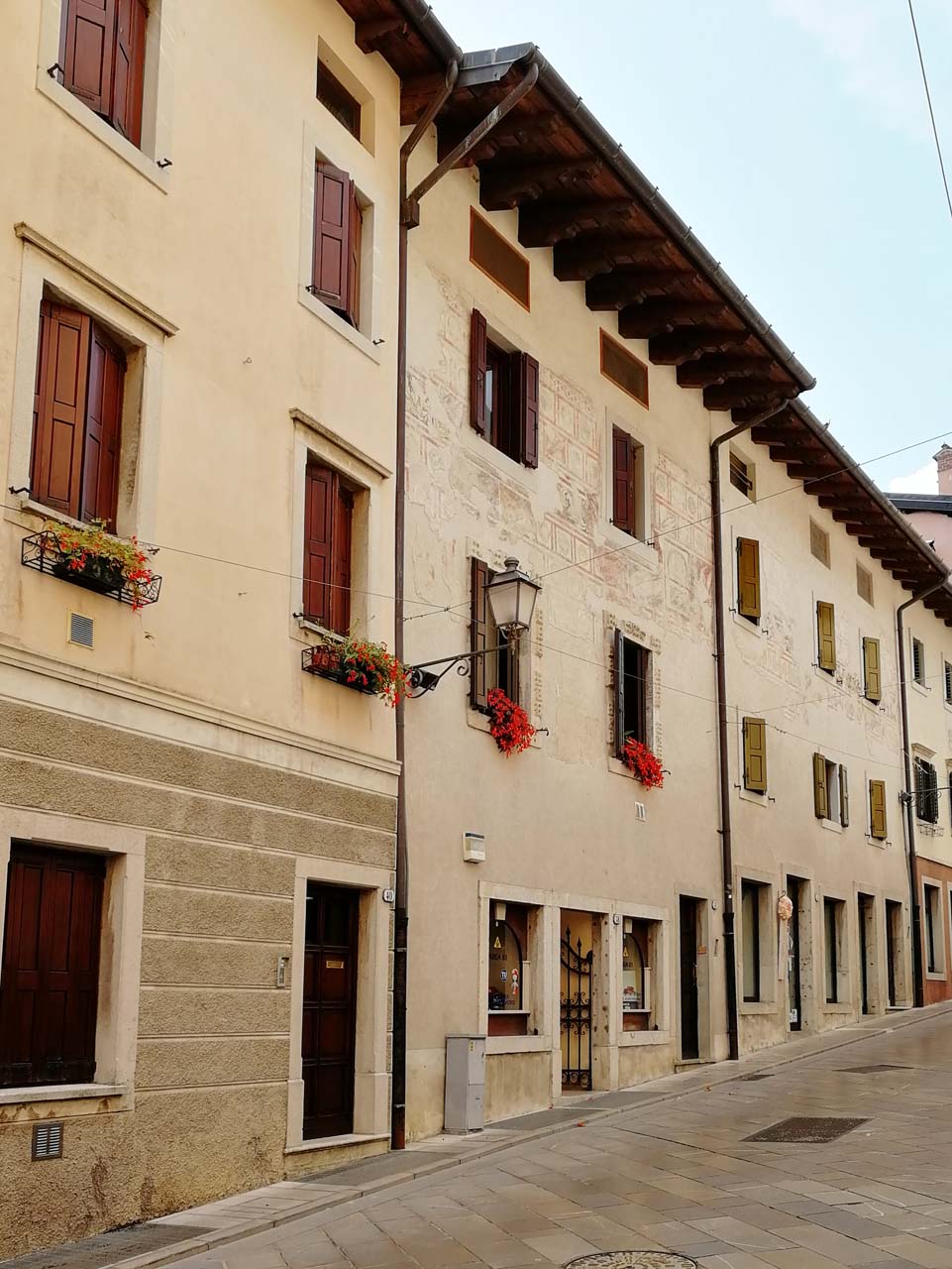 Immobile sito in Via Bini 34, 36