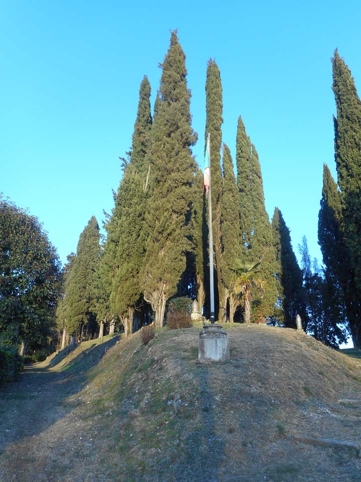 Parco della Rimembranza di Pozzuolo del Friuli , Collina di Breda