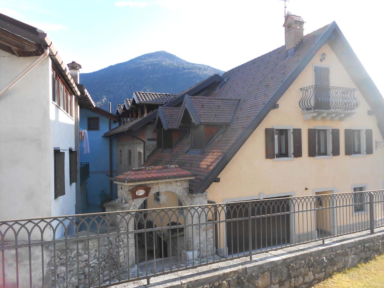 casa, plurifamiliare