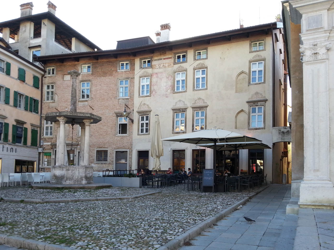Casa Ottelio, Giacomelli