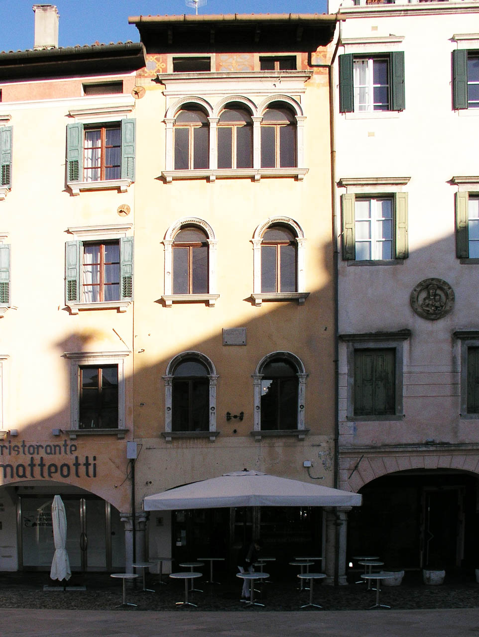Casa in Piazza Giacomo Matteotti