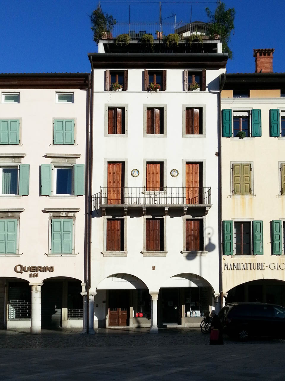 Casa in Piazza Giacomo Matteotti