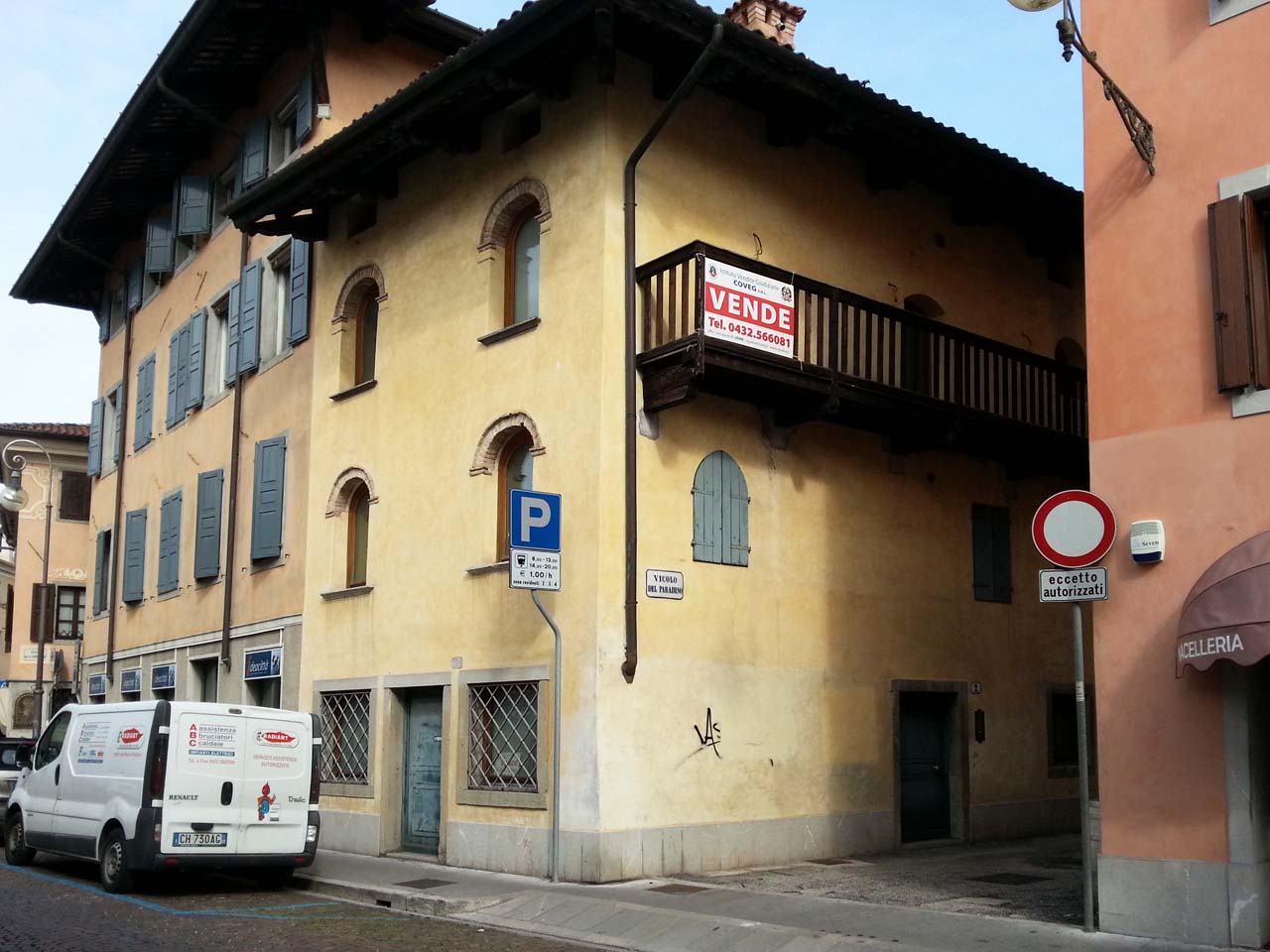 Casa in stile lombardo