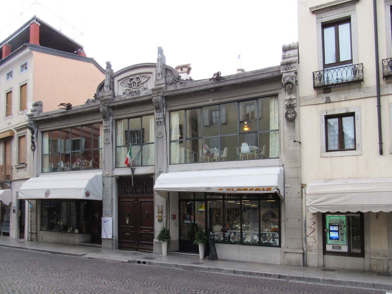 Magazzino Emporio Viezzi