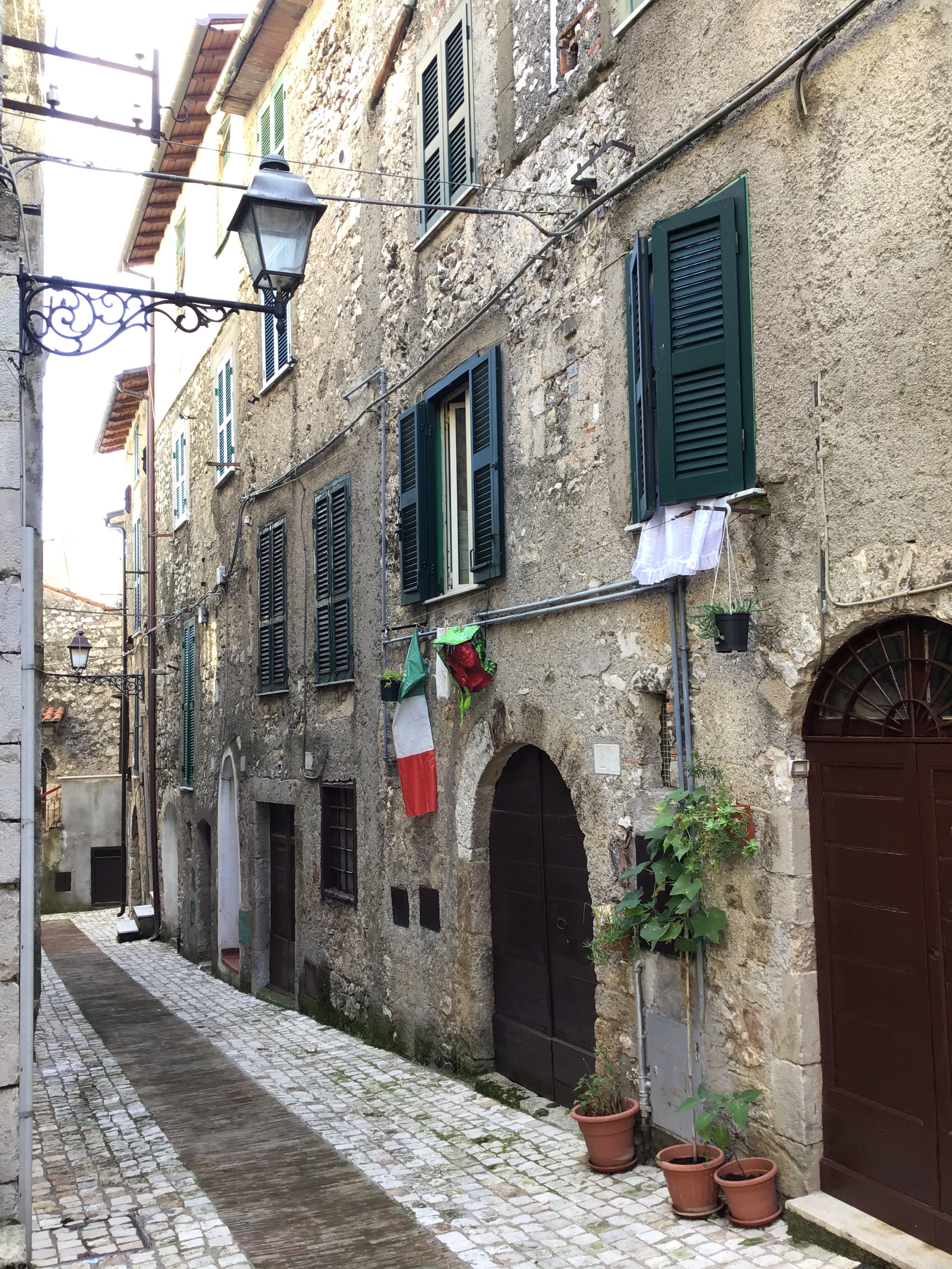[Casa privata in piazza del Collegio, 24, 26]