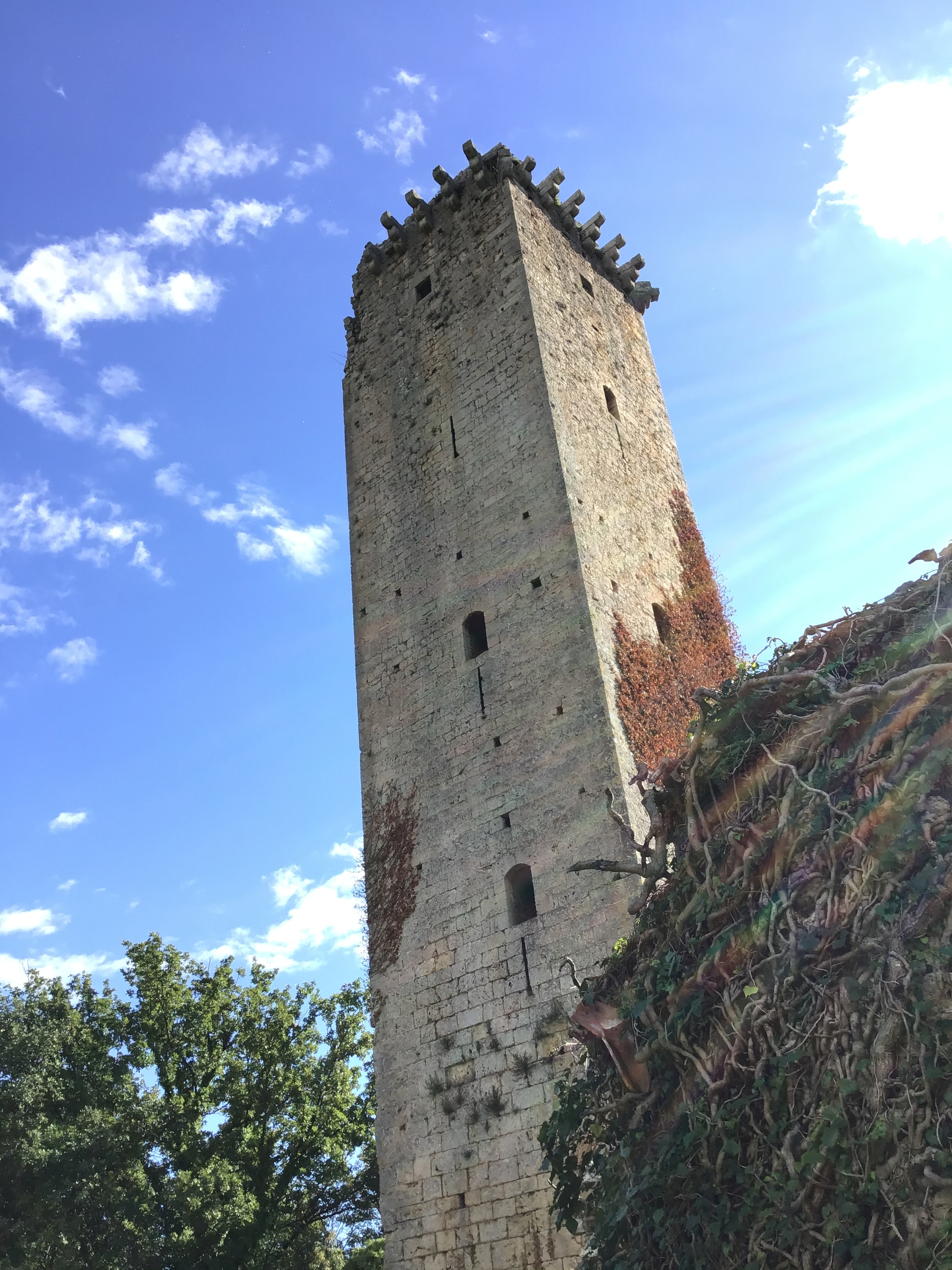 [Fortino con torre in Contrada Torre del Piano]