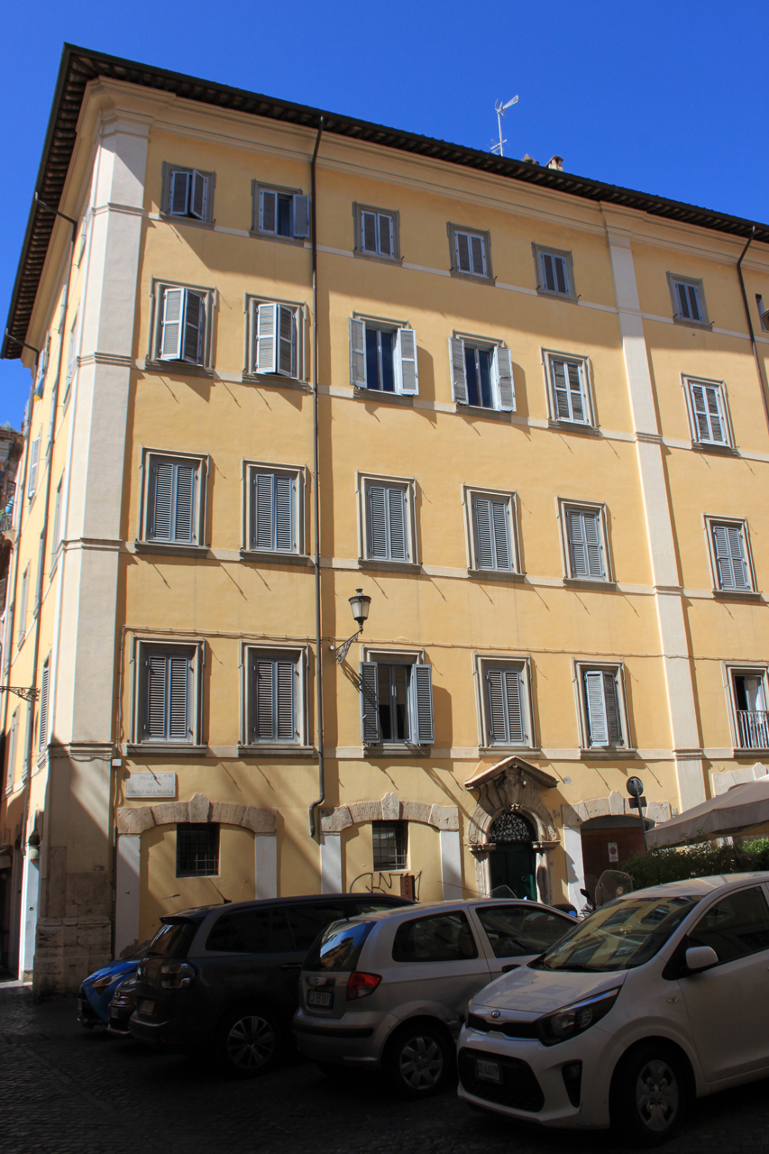 Casa dell'Arciconfraternita del SS. Sacramento di Nostro Signore in S. Lorenzo in Damaso