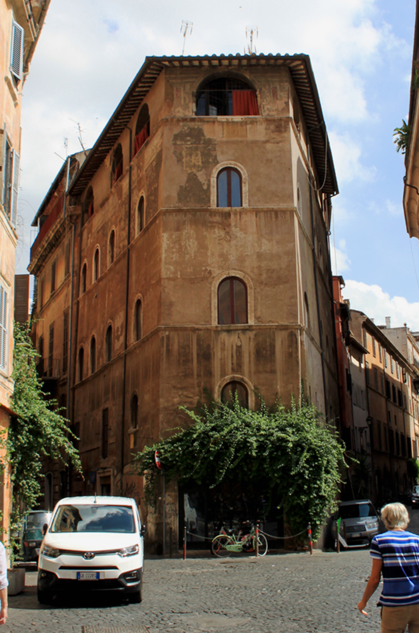 Casa di Pietro Paolo Francisci detto della Zecca