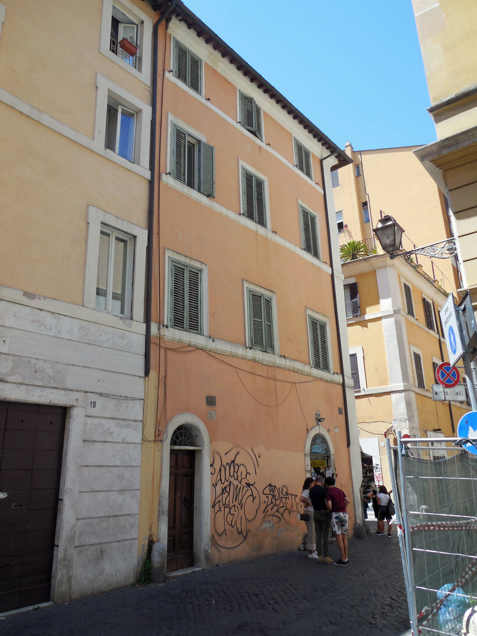 Casa in Via dei Falegnami, 20