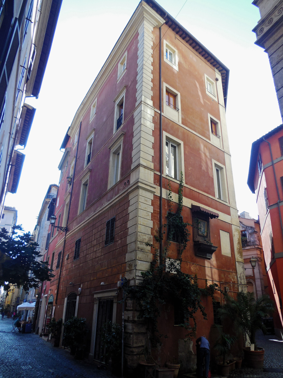 Casa in Vicolo S. Celso, 14