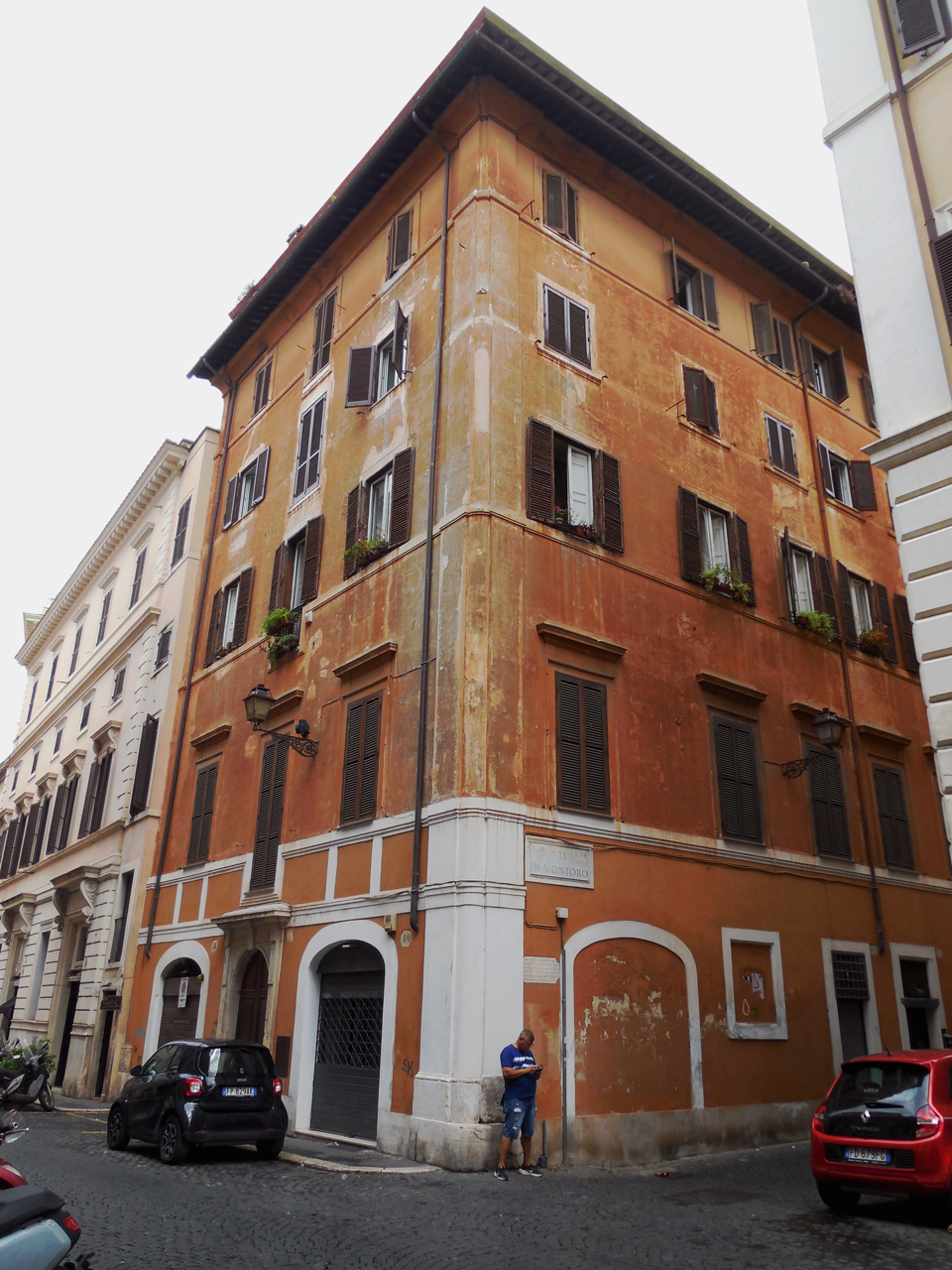 Casa in via Monserrato, 38