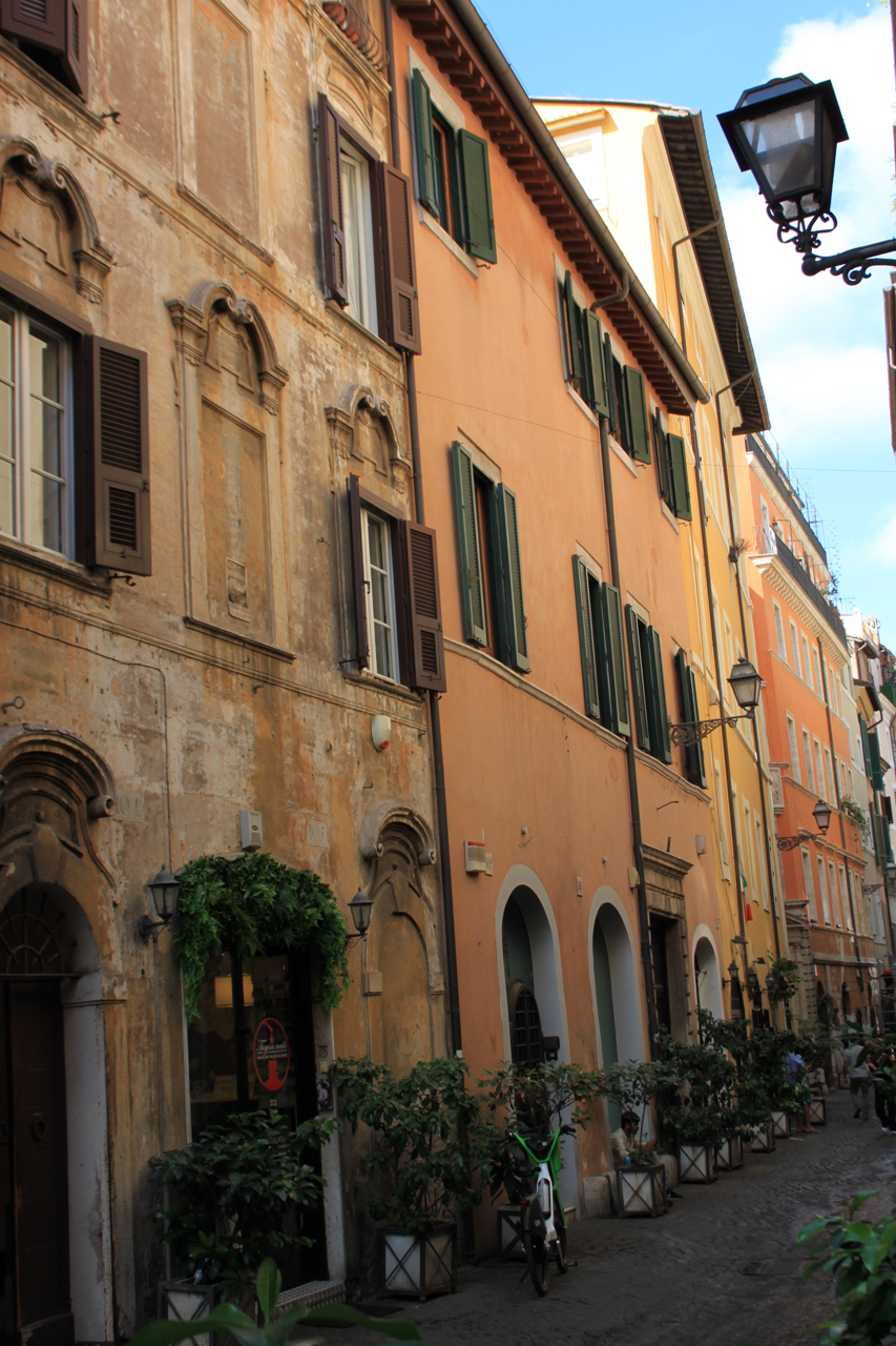 Casa in via dei Coronari, 105A
