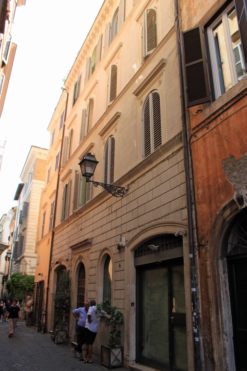 Casa in via dei Coronari, 60