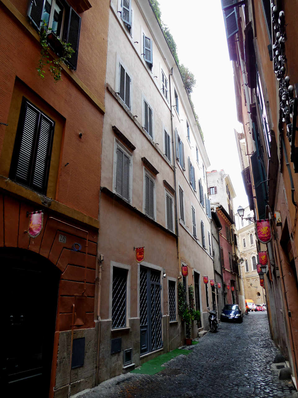 Casa in vicolo Cellini, 27