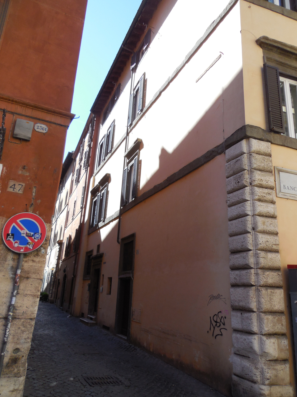 Casa in vicolo Sugarelli, 23