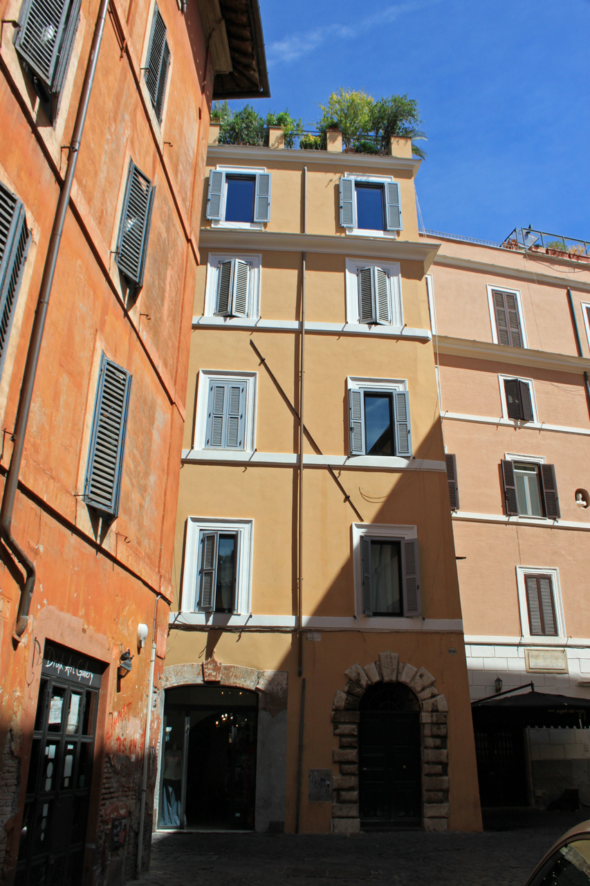 Casa in vicolo delle Vacche, 12