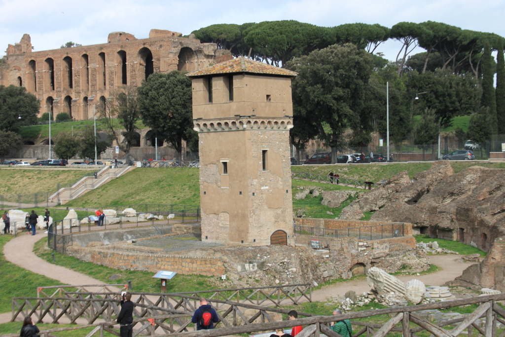 Torre della Moletta o dell'Arco al Circo Massimo