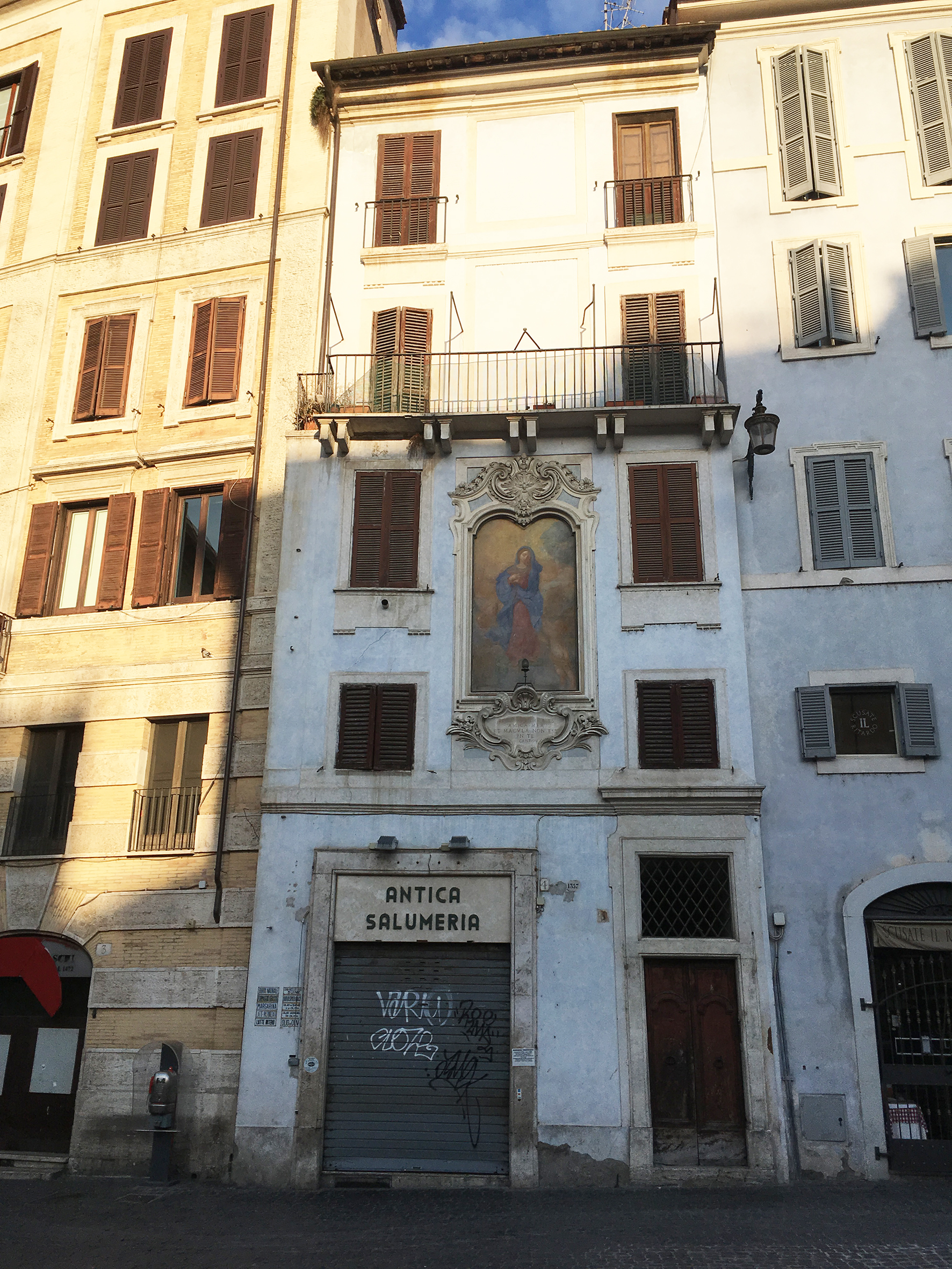 [Casa in Piazza del Pantheon, 4,5 ]