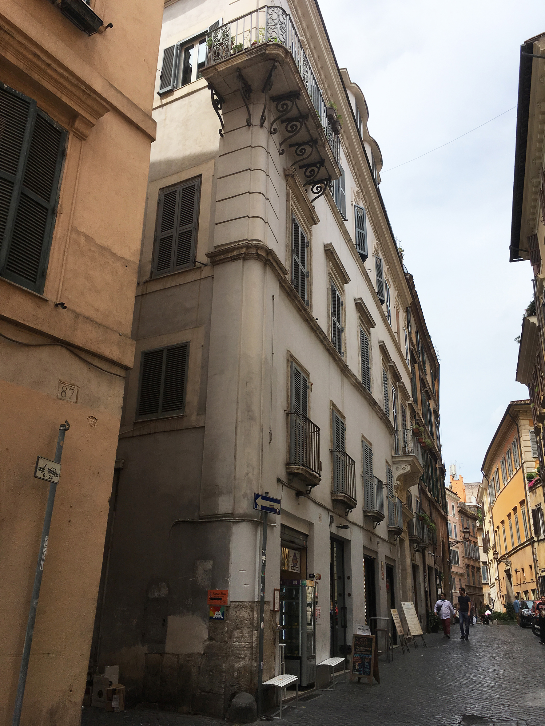 [Casa in Via del Governo Vecchio, 88,89,89A,90,91 ,92]