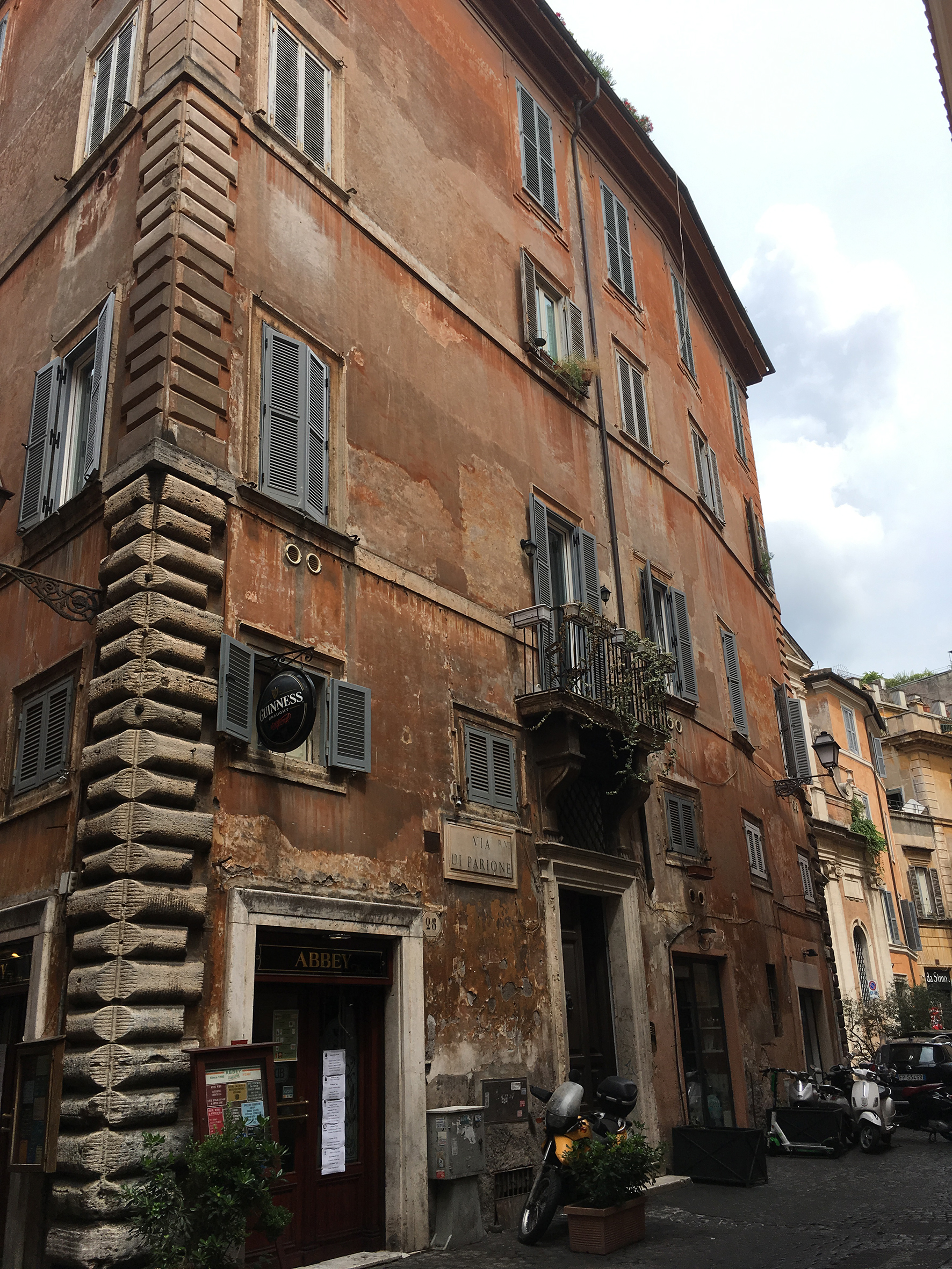 [Casa in Via di Parione, 28,29 ,30,31]
