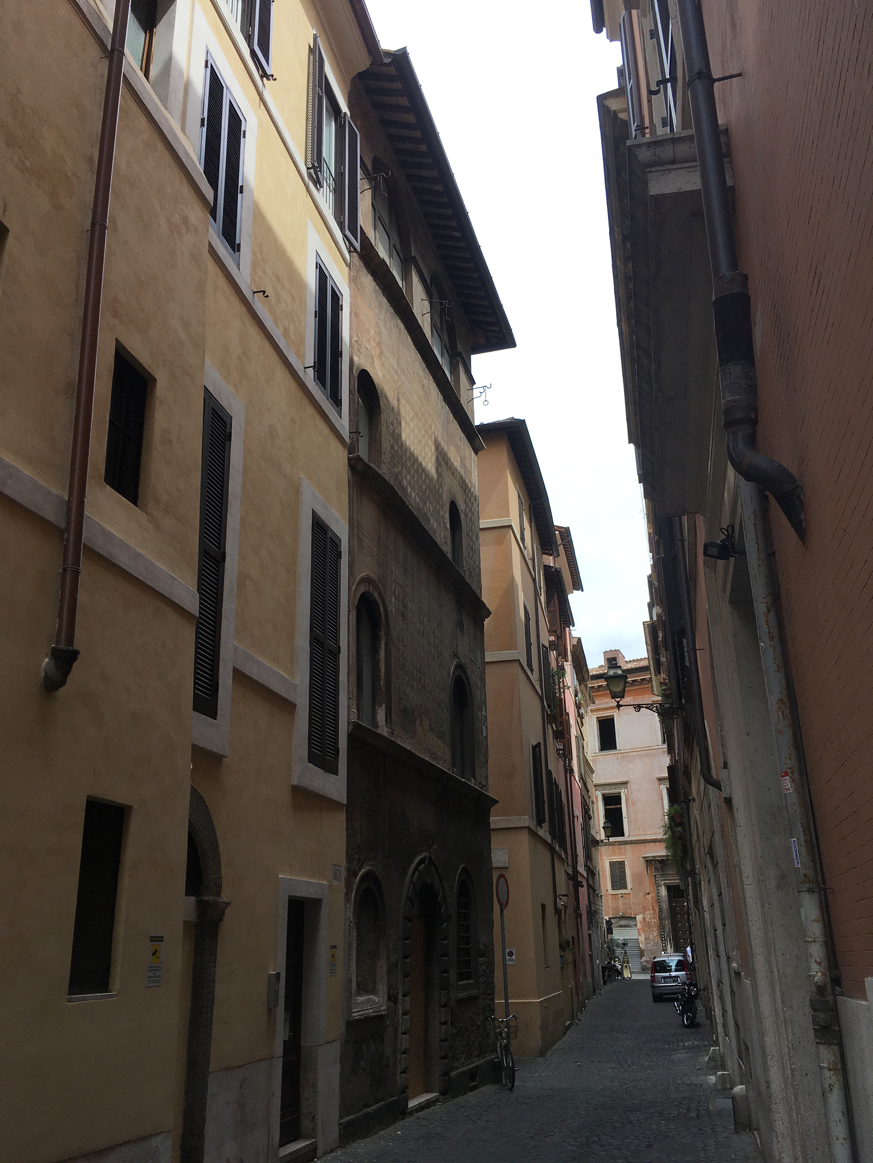 [Casa in Vicolo del Governo Vecchio, 52]