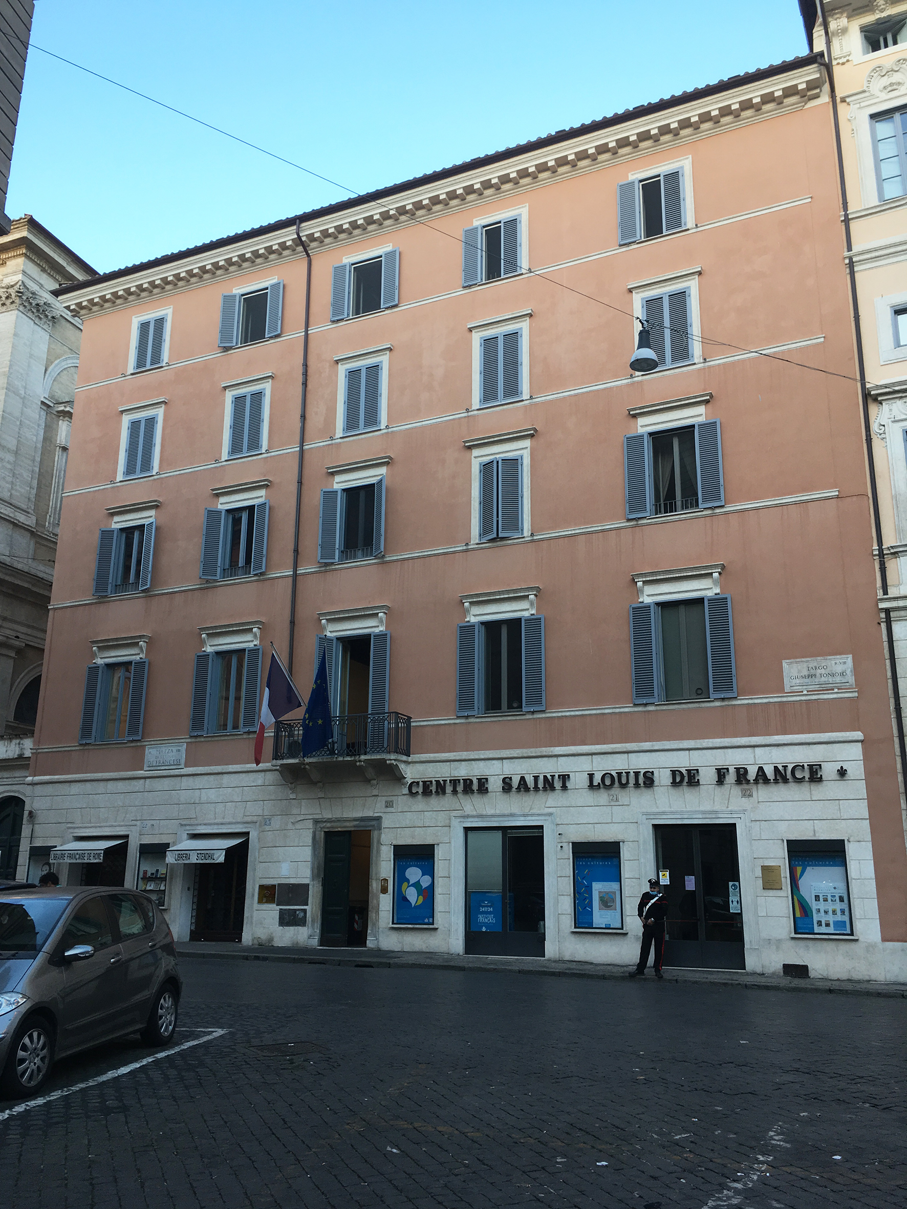 [Palazzetto in Largo Toniolo, 20 ,21,22]