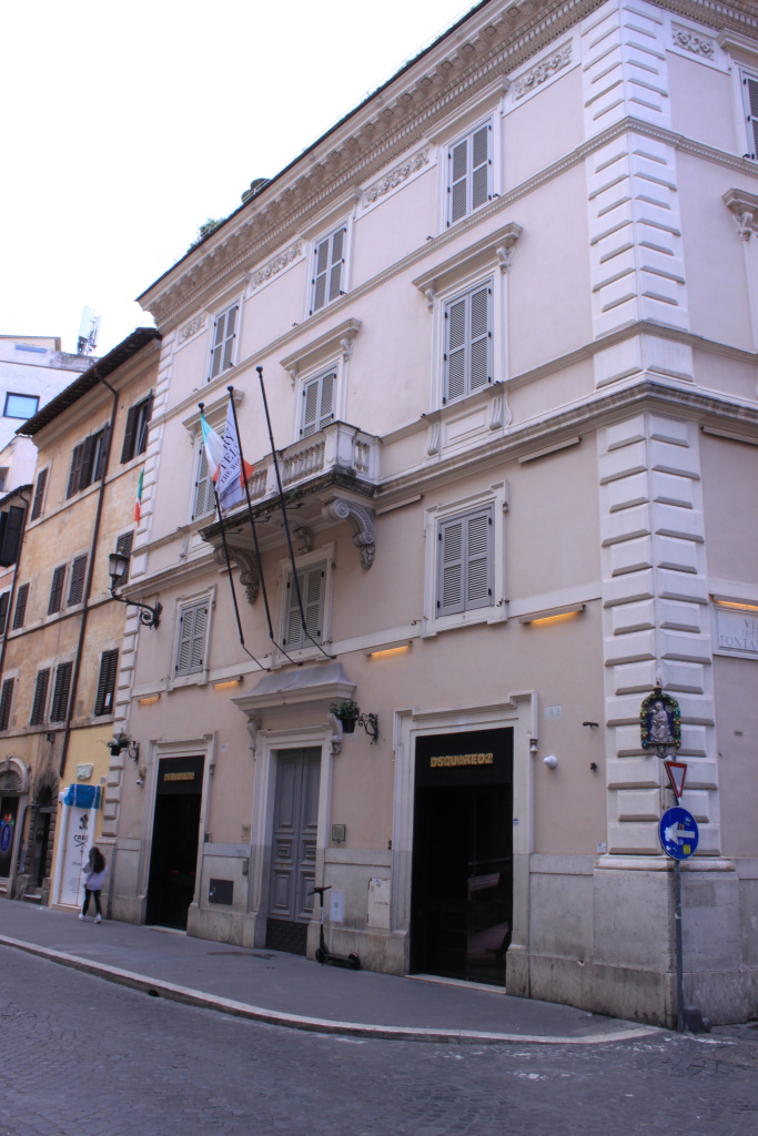 [Palazzo in Via del Babuino, 180]