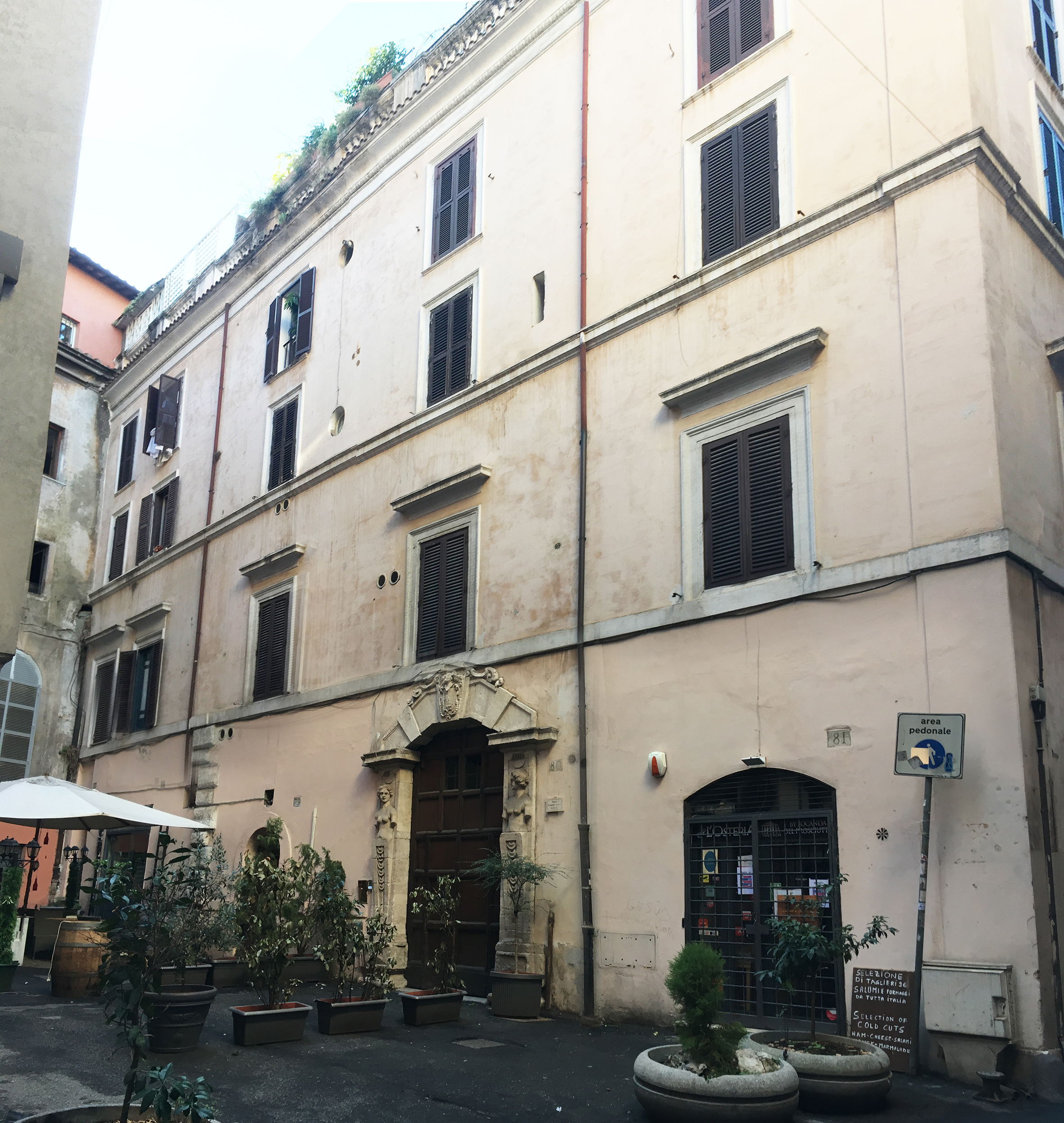 [Palazzo in Via del Gesù, 77,78,79,80 ,81]
