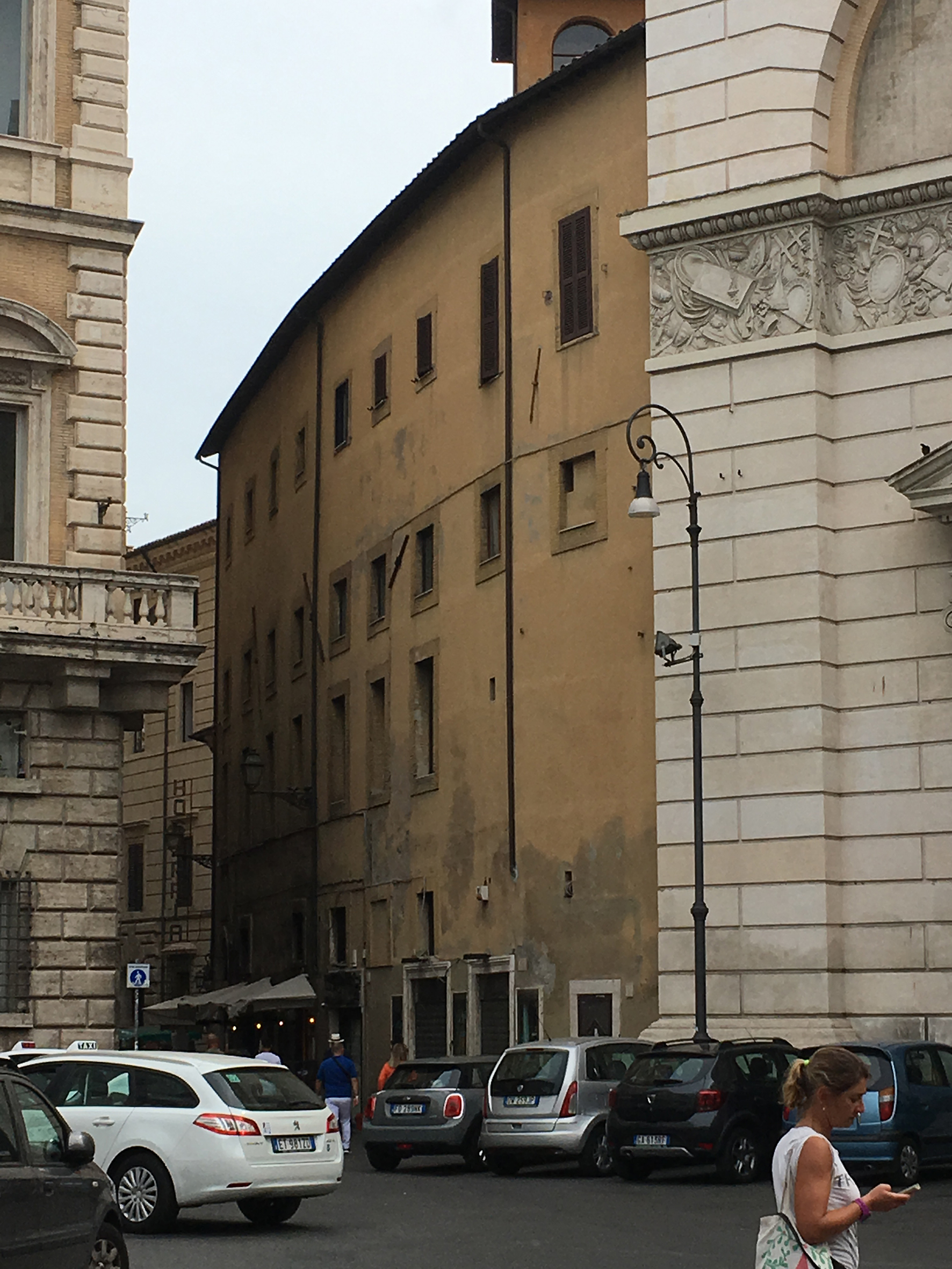 [Palazzo in Via della Cuccagna, 16 ,17,18,19]