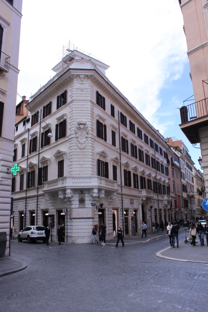 [Palazzo in via del Babuino, 110]