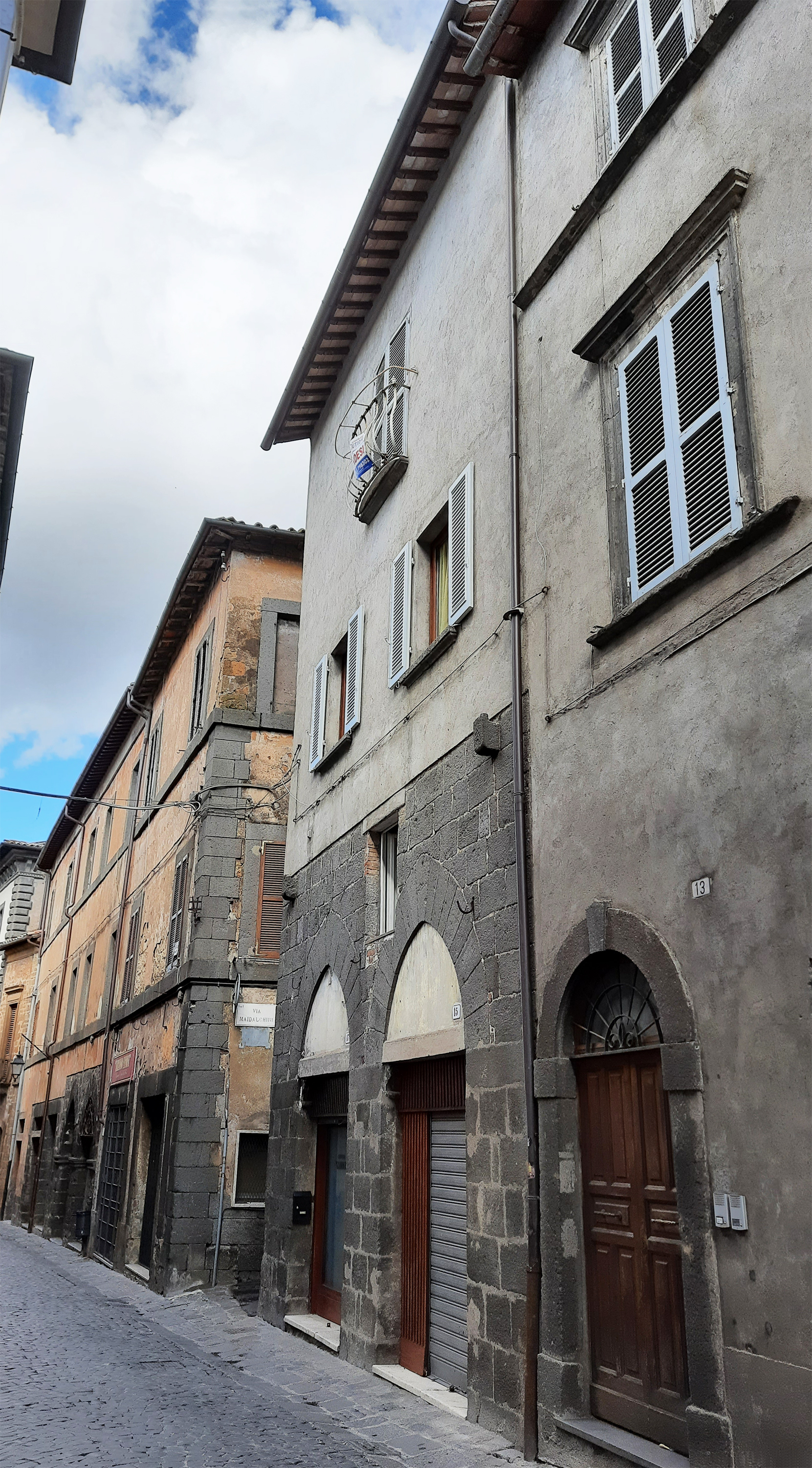 [Palazzetto privato in via Cesare Battisti, 15/ 17]