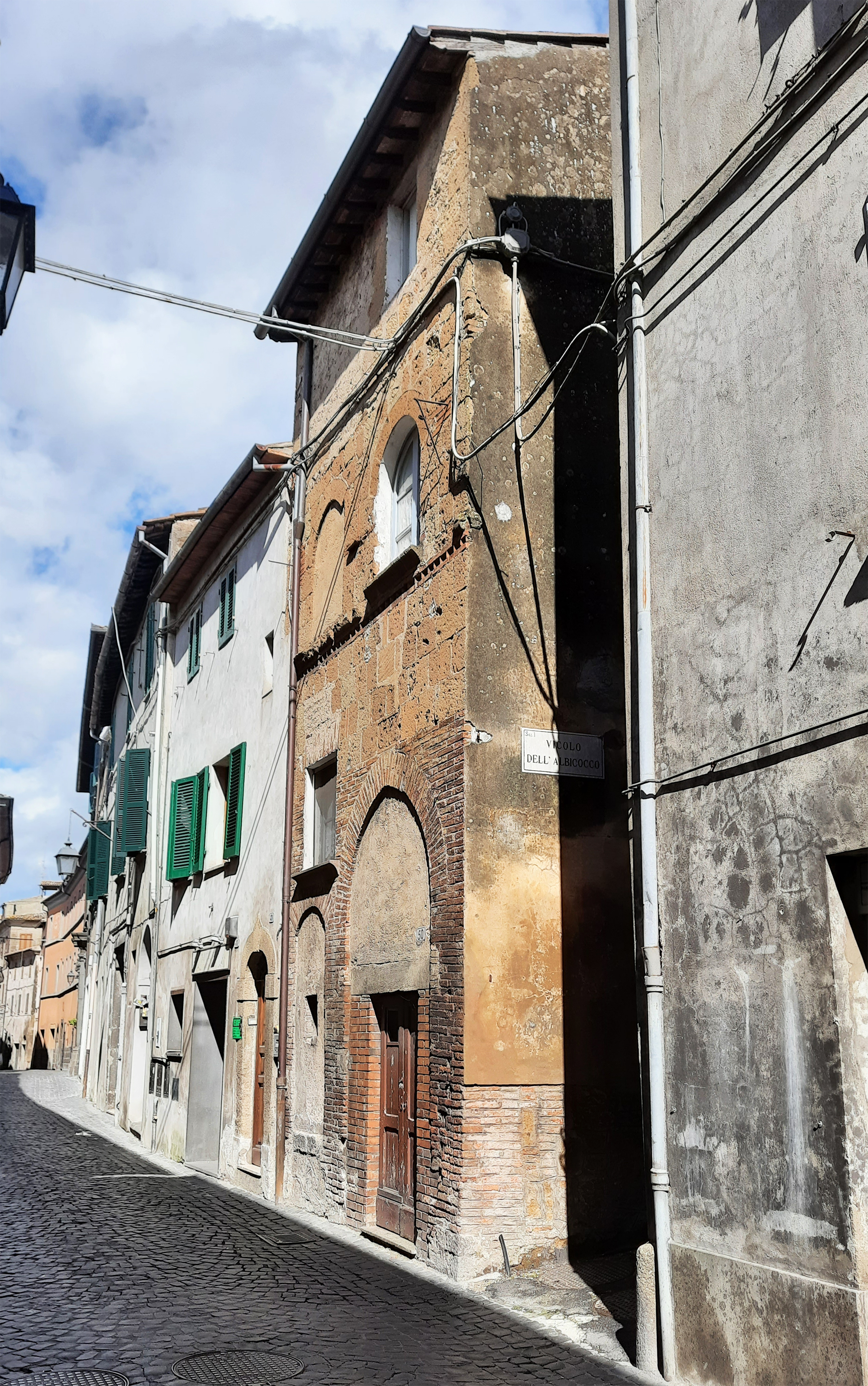 [Palazzo privato in via Roma, 50]