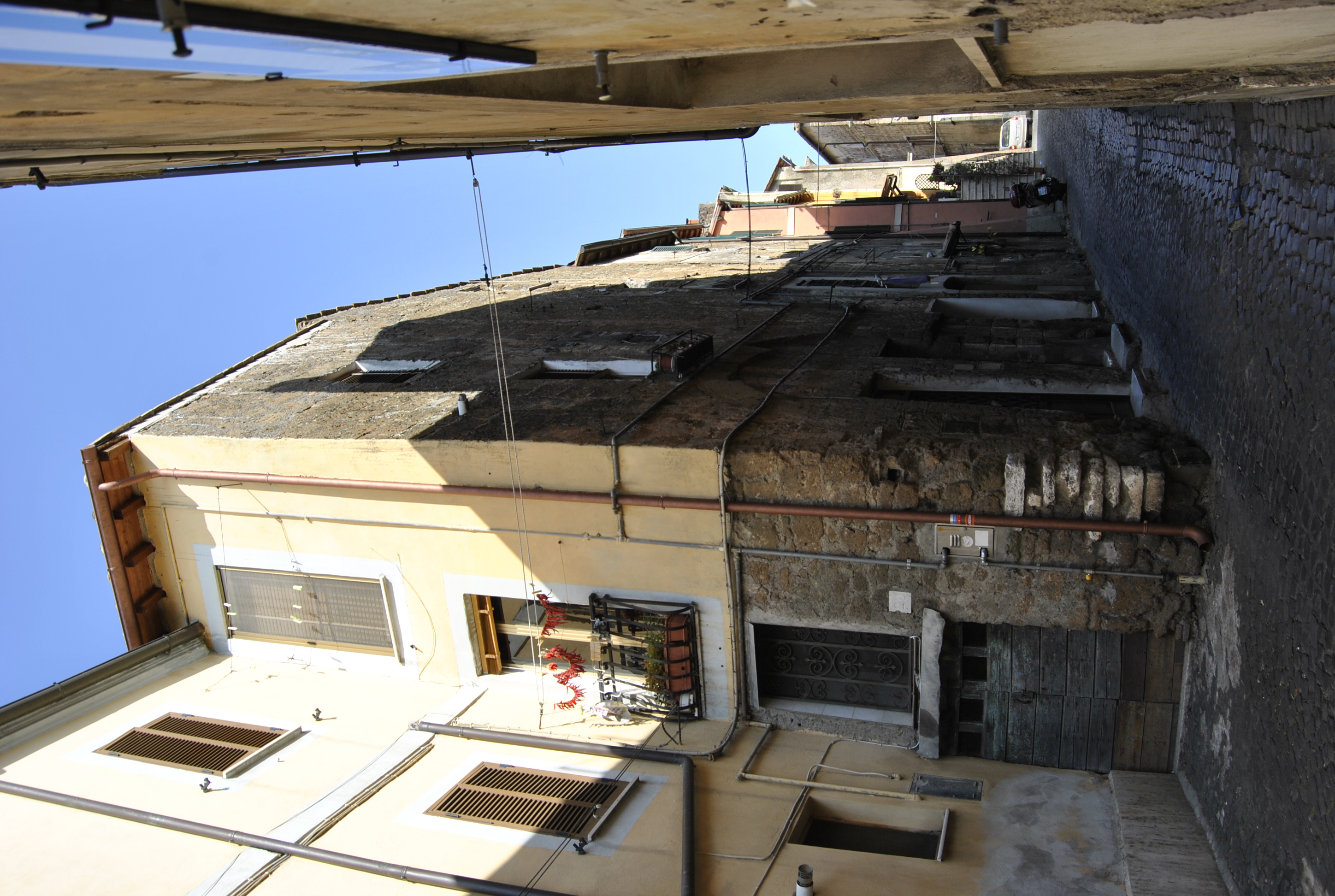 [Casa in via delle Piagge, 18/ 16/ 14/ 12]